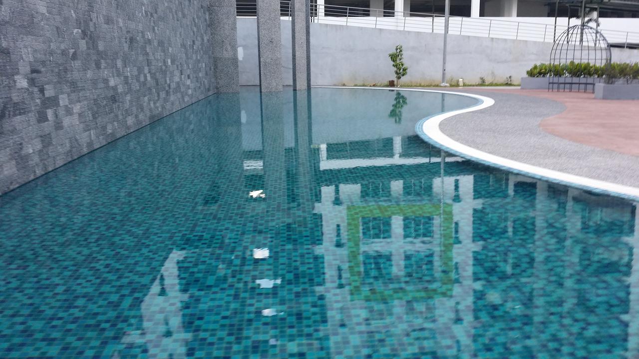 Mahkota Cheras Sweet Condo 1-14 Pax Near Mrt To Kl Kuala Lumpur Exterior photo